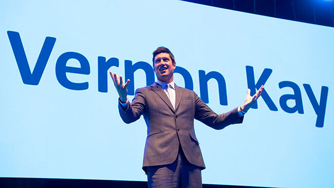 vernon kay conference speak photo